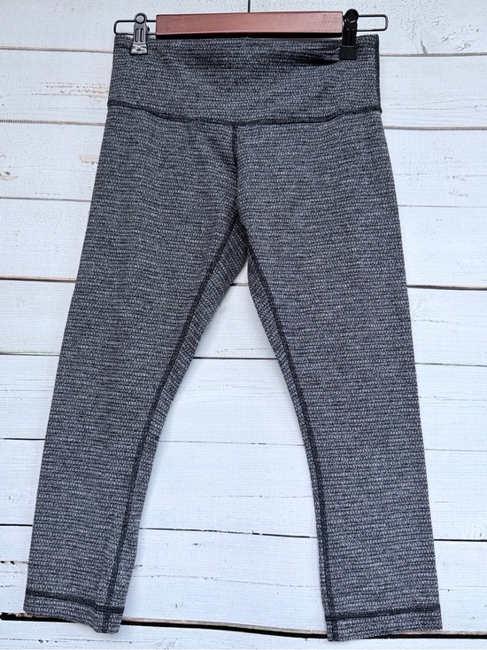 lululemon athletica Pants - Lululemon Wunder Under Crop Scattered Herringbone Black White Size 6